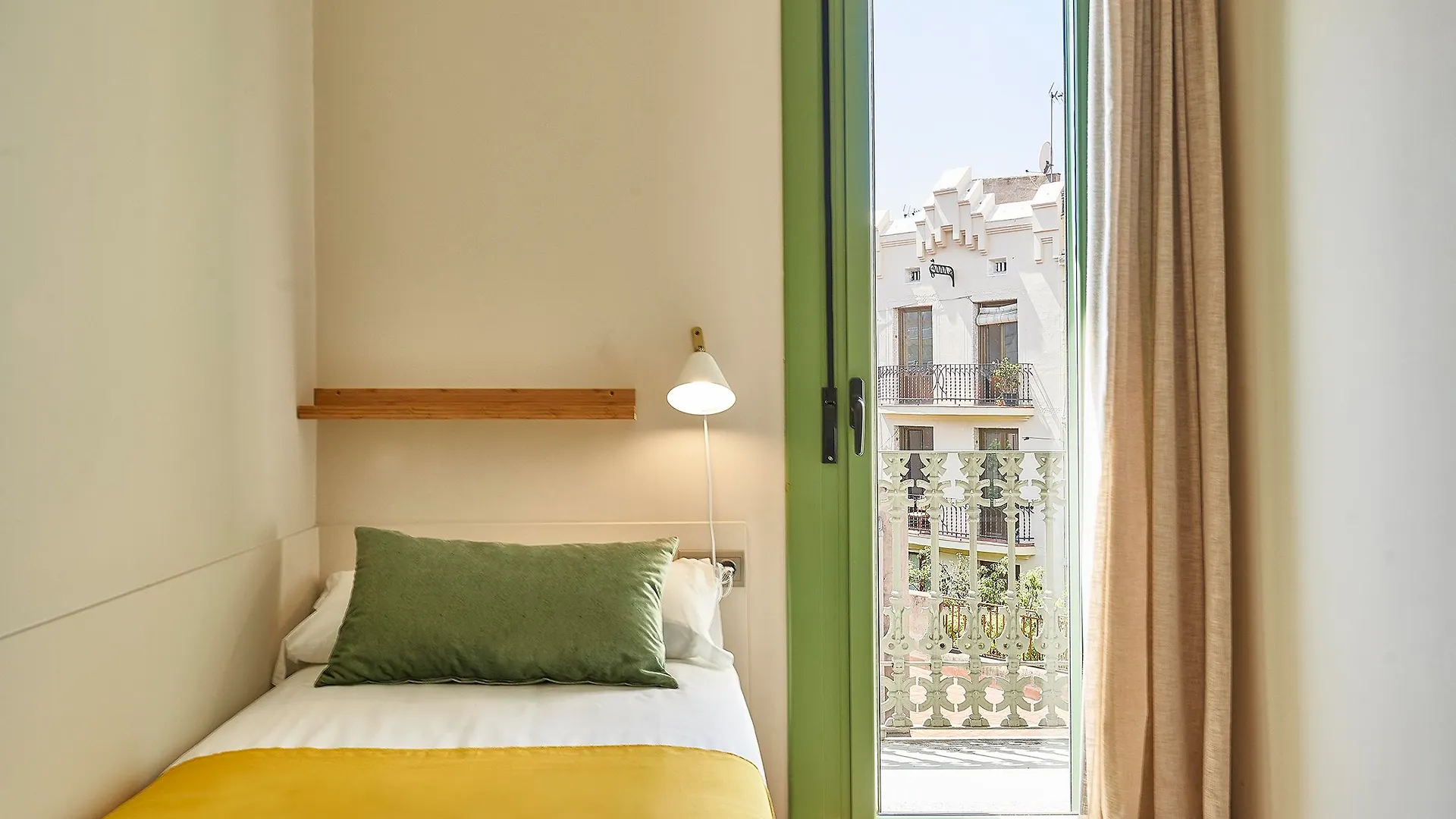 Barcelona Sants Station Apartments Španělsko